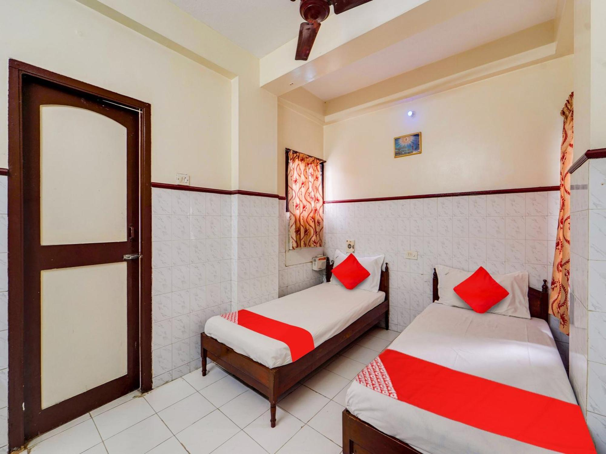 Thangam Balaji Guest House チェンナイ エクステリア 写真